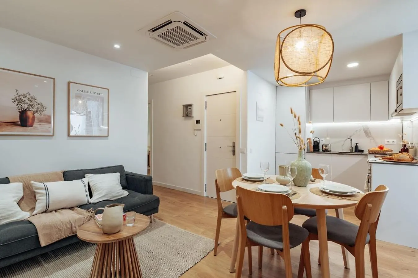 Casa Bohemia - Wonderful 2 Bedroom Apartment In Gracia Barcelona