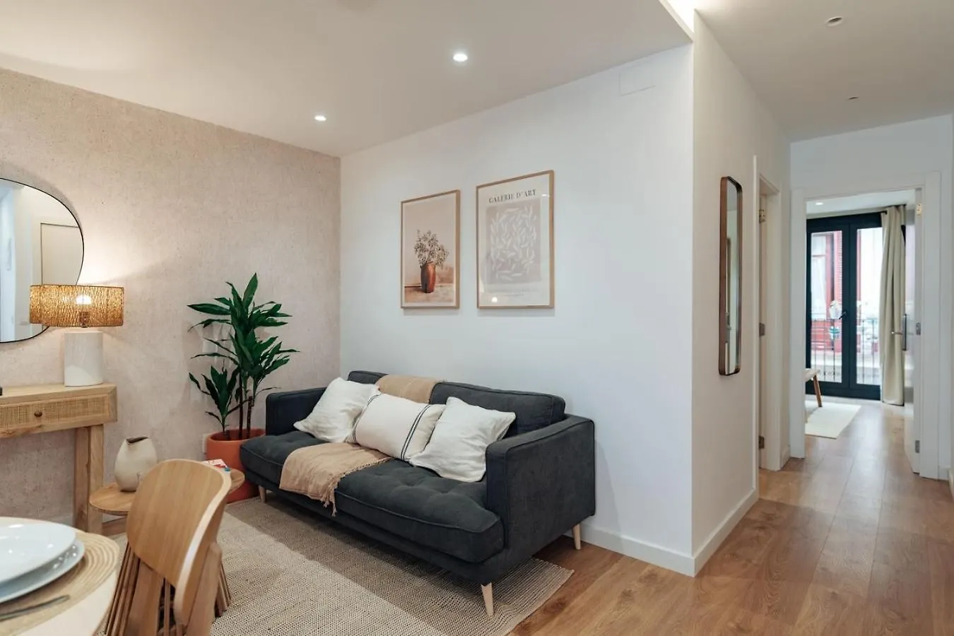 Casa Bohemia - Wonderful 2 Bedroom Apartment In Gracia Barcelona